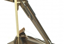 Mini Leonardo Trebuchet